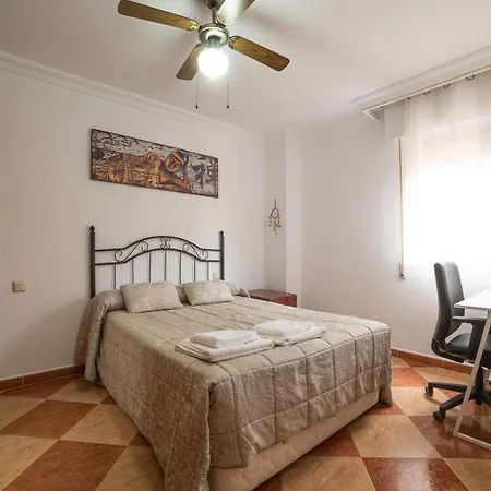 Piso Plaza Acuario Apartmán *