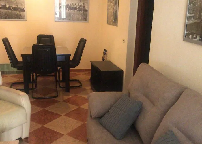 Апартаменты Piso Plaza Acuario Уэльва